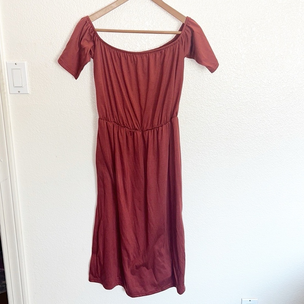 Greathe Rust Off Shoulder Mid Length Light Weight Polyester Summer Dress